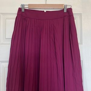 J Crew pleated magenta skirt